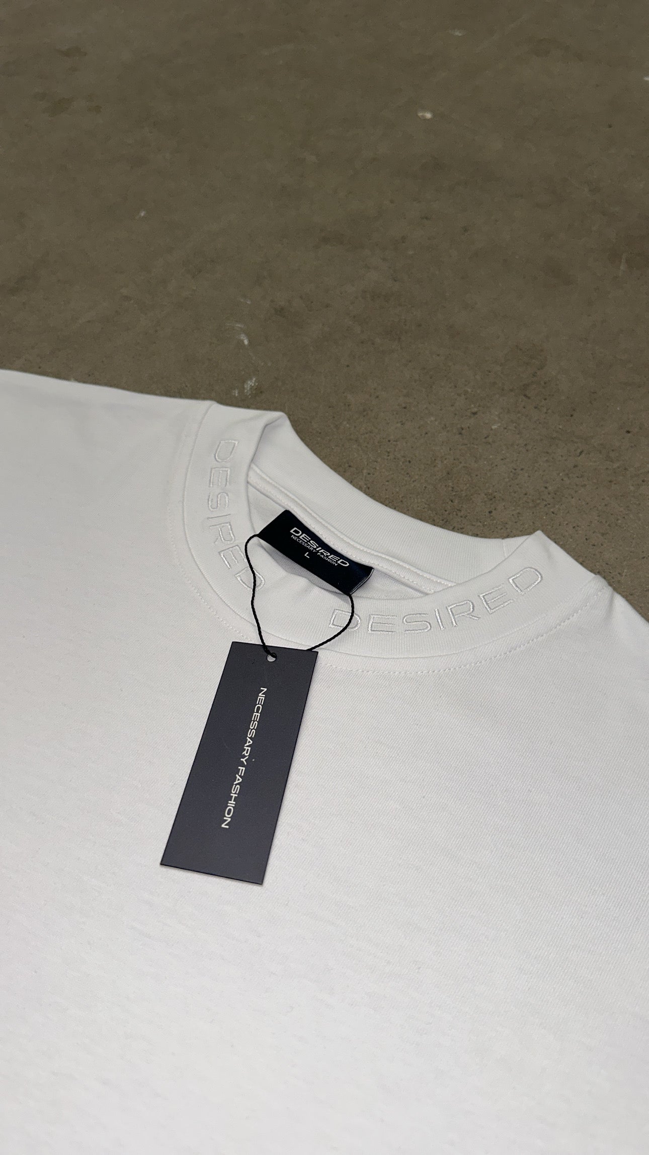 Cropped T-Shirt - White